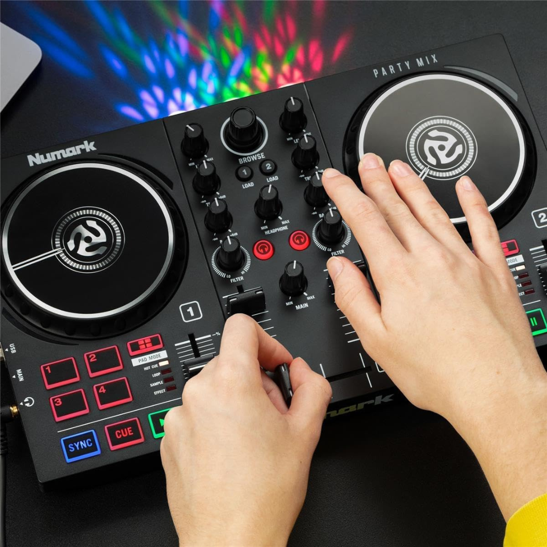 Complete USB DJ system - 2 turntables, LED light show and Serato DJ Lite