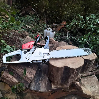 Professional Petrol Chainsaw with Self-Lubricating Diamond Chain